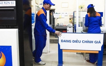 Giá xăng dầu ngày mai tăng hay giảm?
