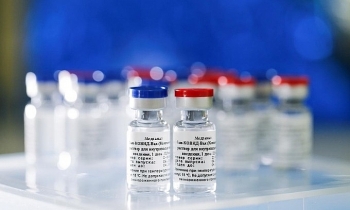 Vaccine COVID-19 Sputnik V sẽ được thử nghiệm giai đoạn 3 trong tuần tới