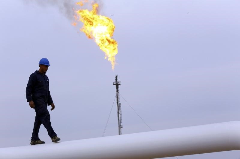 Giá xăng dầu hôm nay (19/10): Dầu thô trở lại đà tăng trước cuộc họp của OPEC+