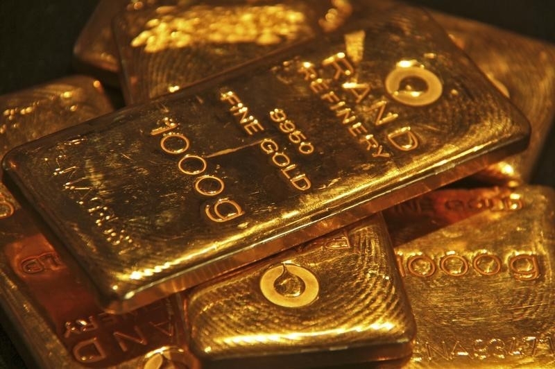 Giá vàng hôm nay 1/1/2021: Vượt mức 56 triệu đồng/lượng