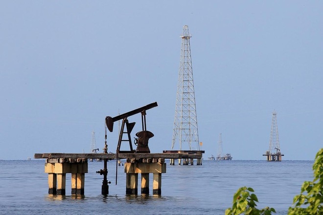 Nhận định giá xăng dầu tuần tới (23/11-29/11): Dầu vẫn sẽ bị chững giá?