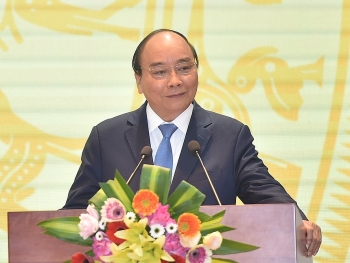 Thủ tướng: Ngân hàng phải giảm lãi suất, chia sẻ khó khăn với người dân và doanh nghiệp Thủ tướng: Ngân hàng phải giảm lãi suất, chia sẻ khó khăn với người dân và doanh nghiệp