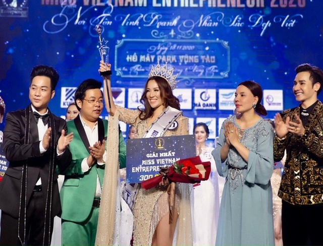 Vụ 'Hoa hậu Doanh nhân': Ca sĩ Quang Lê liên quan gì?