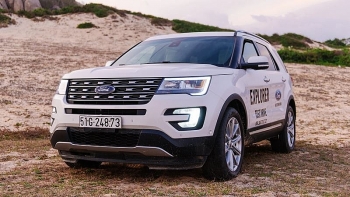 ford bat ngo cong bo gia ban moi cua explorer giam toi 269 trieu