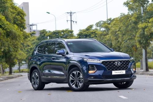 top suv ban chay thang 22020 hyundai santafe van dan dau