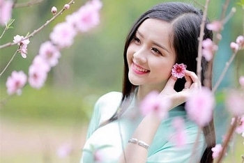 tu vi hom nay 48 tuoi nao duoc quy nhan nang do tinh duyen