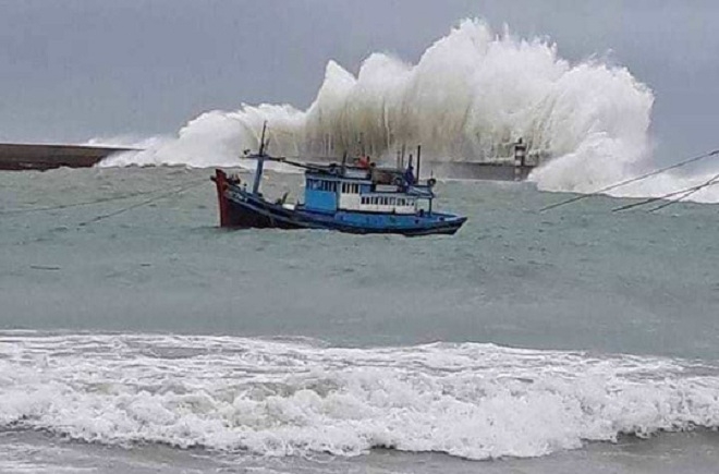 Tin áp thấp nhiệt đới: 24 giờ tới có khả năng mạnh lên thành bão số 4