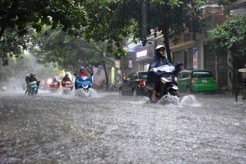 Thời tiết 24/9: Hà Nội và Bắc Bộ mưa dông, đề phòng lốc sét