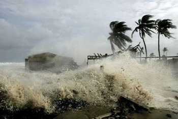 Diễn biến bão số 8: Cách quần đảo Hoàng Sa 470km, gió giật cấp 13