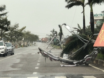 Tin cuối cùng bão số 9: Suy yếu thành áp thấp nhiệt đới, gió giật cấp 9