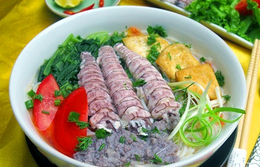 Ăn gì khi đi du lịch Quảng Ninh?
