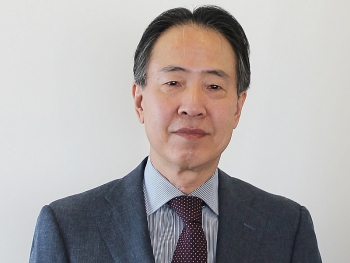 ong tomita koji lam dai su moi cua nhat tai my