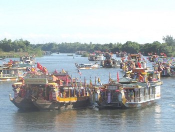 Độc đáo Lễ hội Điện Huệ Nam tại Thừa Thiên - Huế
