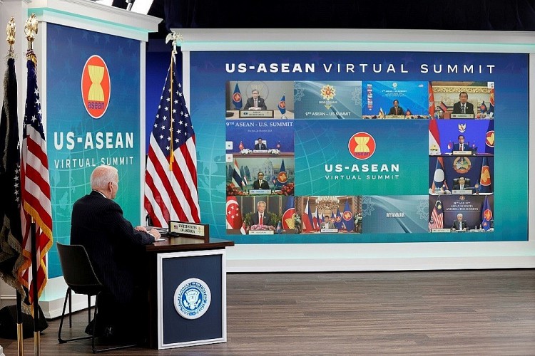 Các nhà lãnh đạo tham dự hội nghị thượng đỉnh trực tuyến Mỹ-ASEAN vào tháng 10/2021. Ảnh: A AP