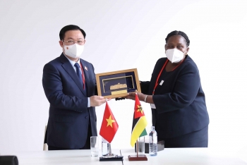 Lần đầu tiên, Chủ tịch Quốc hội Mozambique thăm Việt Nam