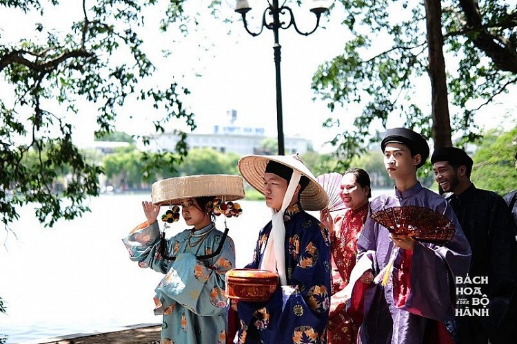 Ngày hội ‘Bách hoa bộ hành’: Trở về với không gian của cổ phục Việt. Ảnh: BTC