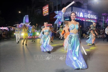 Hà Nam khai mạc Lễ hội Carnival đường phố