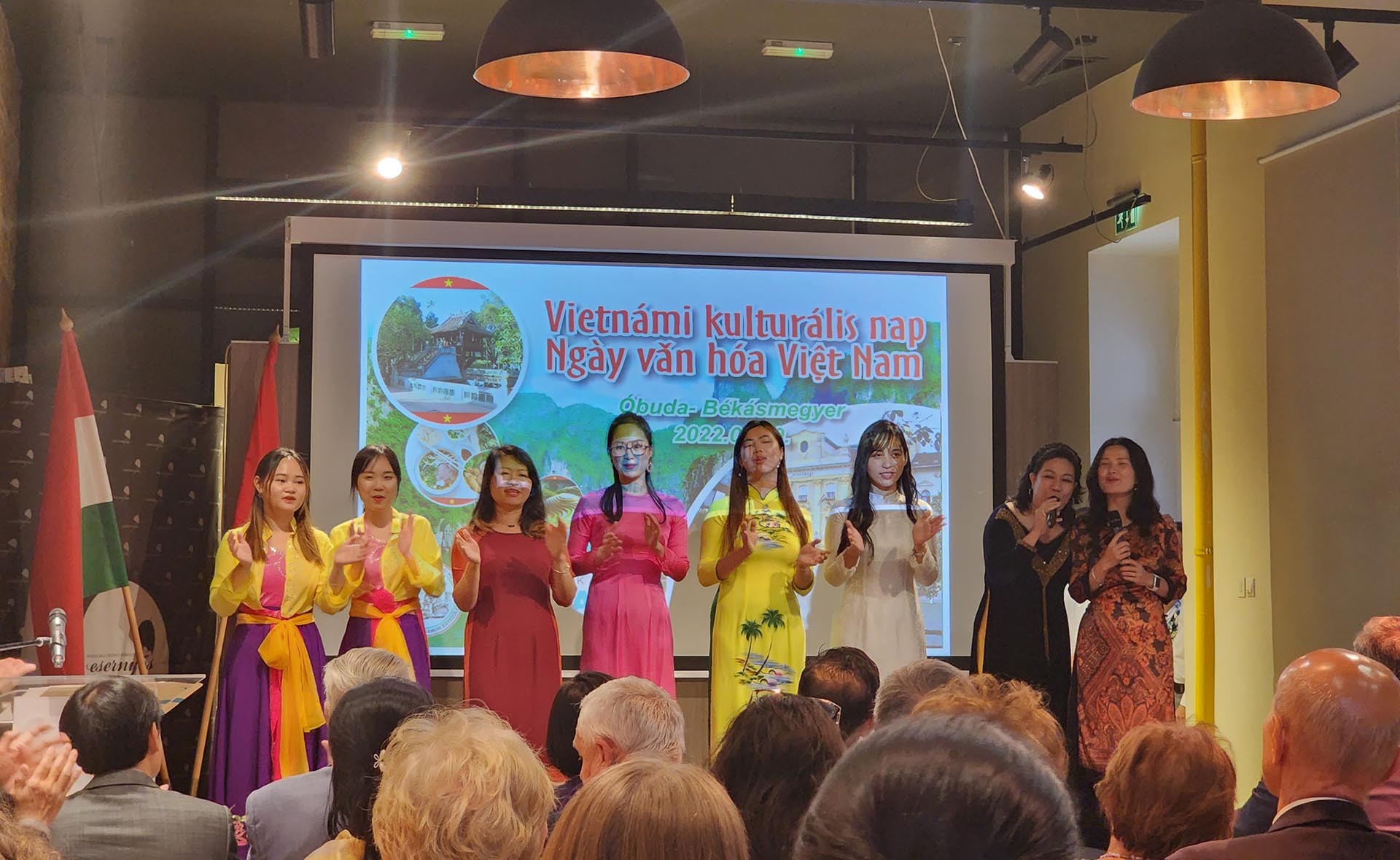 Khai mạc Tuần văn hóa Việt Nam năm 2022 tại Hungary
