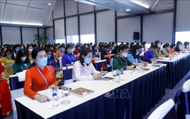 Phát huy vai trò của phụ nữ trong vun đắp giá trị gia đình Việt và phát triển kinh tế - xã hội