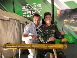 goc viet nam toa sang o army games 2019