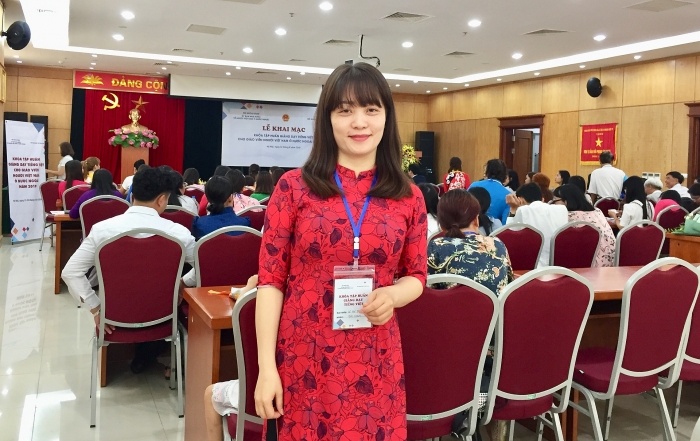 day tieng viet cho kieu bao nghe thuat gan bo sau nang voi dan toc