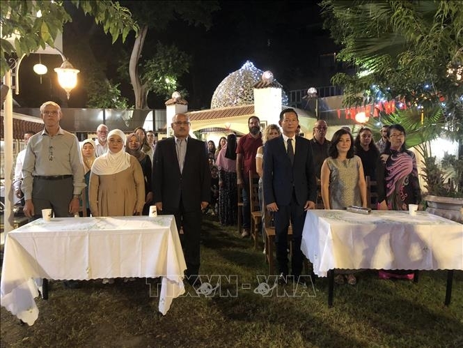 kieu bao ai cap ky niem 50 nam thuc hien di chuc cua bac ho