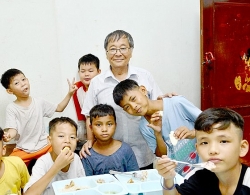Kiều bào Việt tại Pháp: Những người xây "mái ấm" cho quê hương