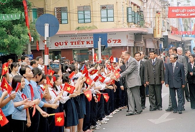 jacques chirac mot nguoi phap yeu men viet nam